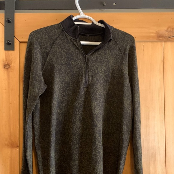 Lulu zip up - Picture 1 of 3